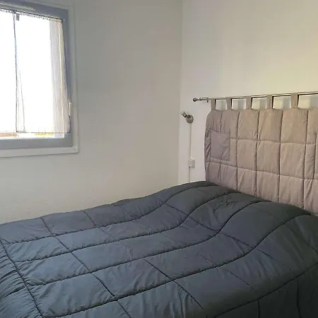 2 Pieces/cabine Avec Balcon Et Parking Prive - 200m Plage, Climatise, Animaux Acceptes - Fr-1-229d-116 * Fleury (Aude)