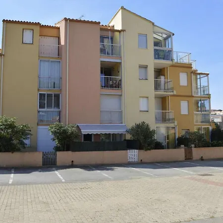 2 Pieces/cabine Avec Balcon Et Parking Prive - 200m Plage, Climatise, Animaux Acceptes - Fr-1-229d-116 Apartment *